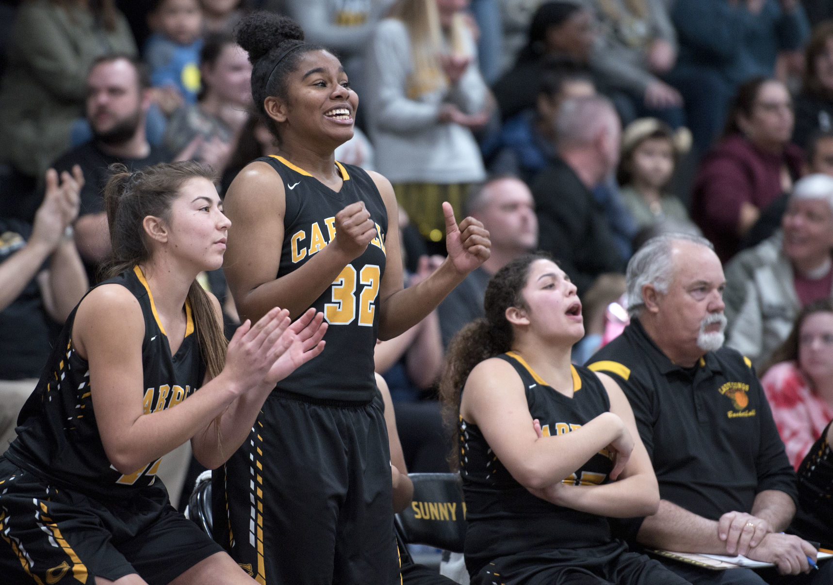 022418- CABRILLOGIRLSBBALL.04.JPG